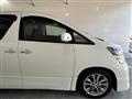 2010 Toyota Vellfire