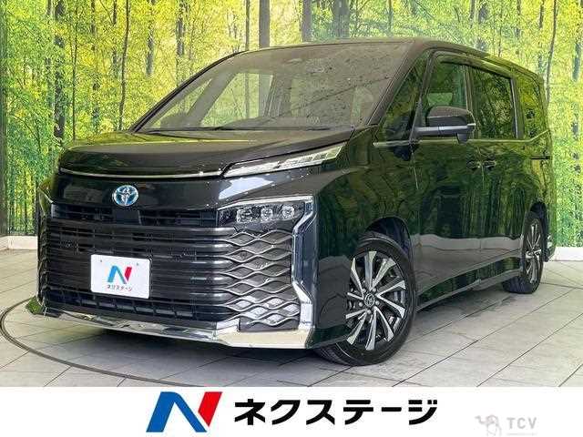2022 Toyota Voxy