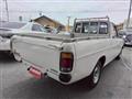 1990 Nissan Sunny Truck