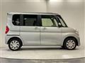 2017 Daihatsu Tanto