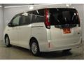 2016 Toyota Noah