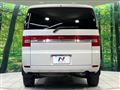 2010 Mitsubishi Delica D5