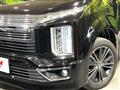 2019 Mitsubishi Delica D5