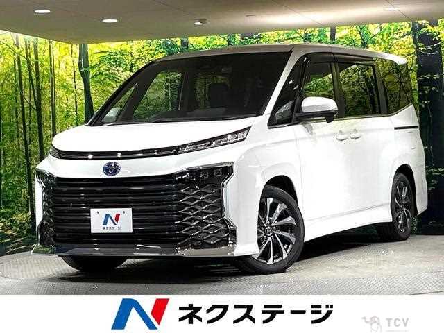 2023 Toyota Voxy