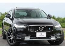 2017 Volvo V90