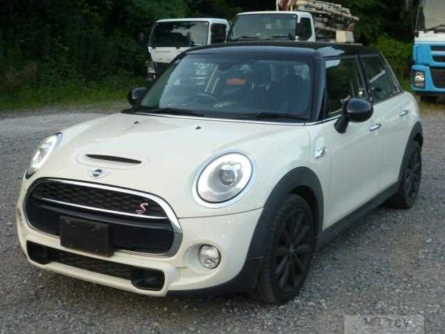 2017 BMW MINI