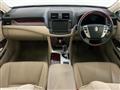 2011 Toyota Crown