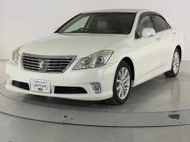 2011 Toyota Crown