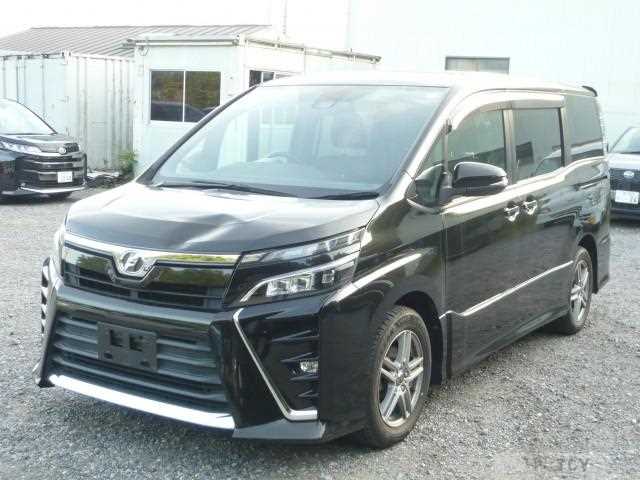 2017 Toyota Voxy