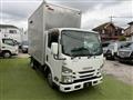 2017 Isuzu Elf Truck