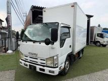 2010 Isuzu Elf Truck