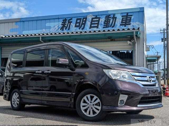 2013 Nissan Serena