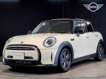 2021 BMW MINI