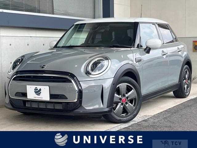 2022 BMW MINI