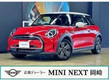 2022 BMW MINI