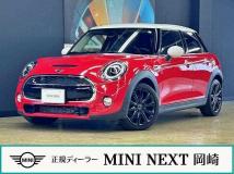2019 BMW MINI