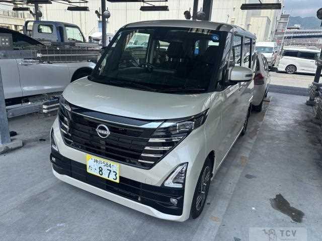 2025 Nissan ROOX