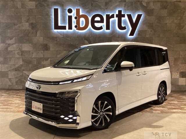 2023 Toyota Voxy