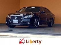 2015 Toyota Crown Hybrid
