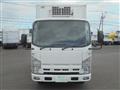 2014 Isuzu Elf Truck