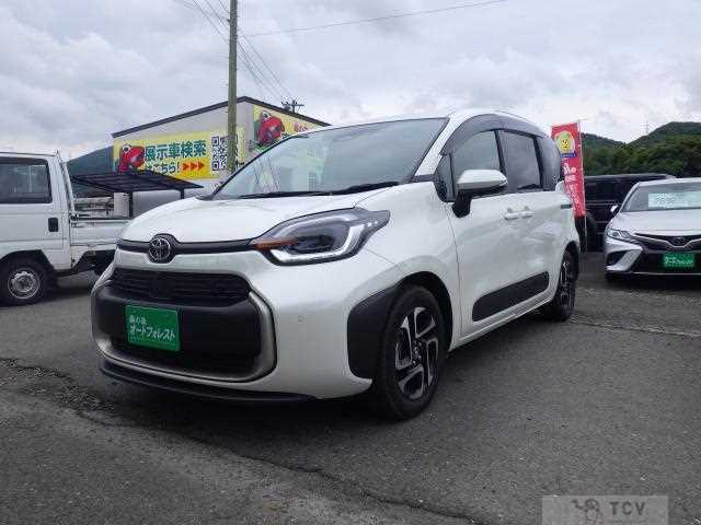 2023 Toyota Sienta
