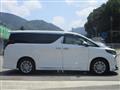 2022 Toyota Alphard Hybrid