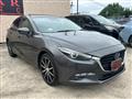 2016 Mazda Axela