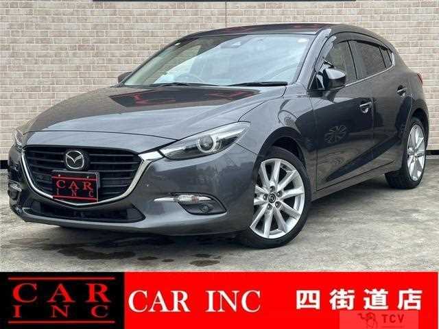 2016 Mazda Axela