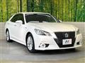 2013 Toyota Crown Hybrid