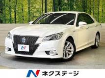 2013 Toyota Crown Hybrid
