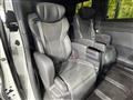 2023 Toyota Alphard Hybrid
