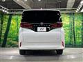 2023 Toyota Alphard Hybrid