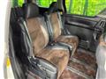 2013 Toyota Alphard G