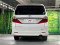 2013 Toyota Alphard G