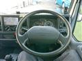 2010 Isuzu Elf Truck