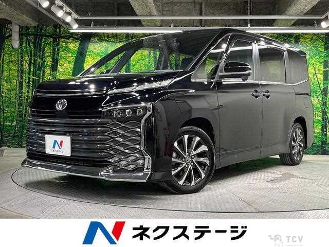 2023 Toyota Voxy