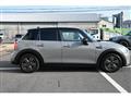 2021 BMW MINI