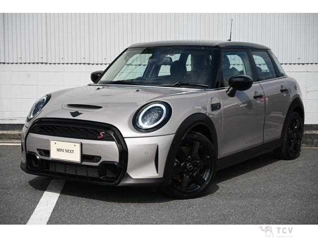 2022 BMW MINI