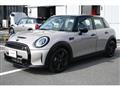 2022 BMW MINI
