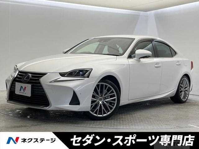 2017 Lexus IS
