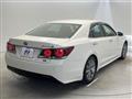 2018 Toyota Crown Hybrid