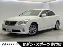 2011 Toyota Crown
