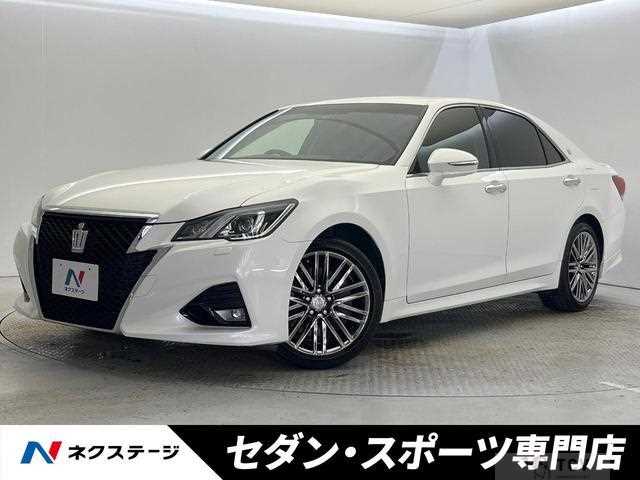 2016 Toyota Crown