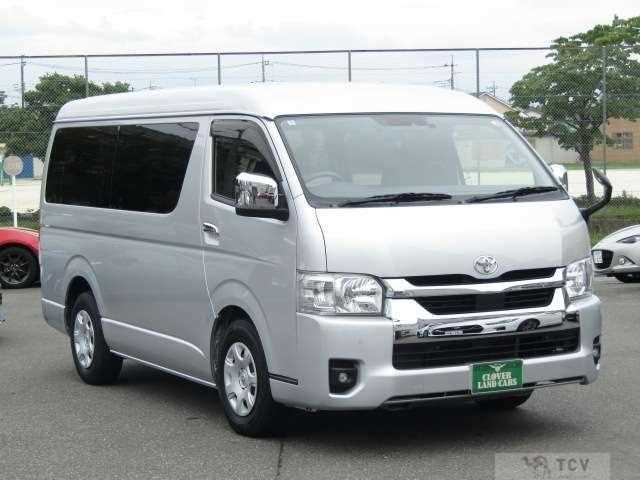 2022 Toyota Hiace Wagon
