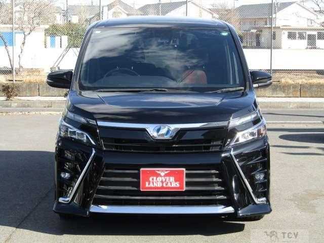 2017 Toyota Voxy