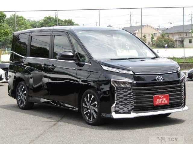 2023 Toyota Voxy