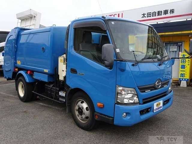 2015 Hino Dutro