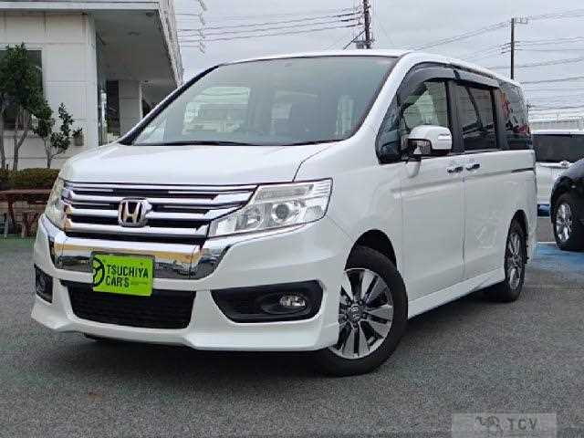 2014 Honda Step WGN