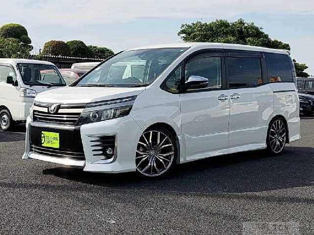 2017 Toyota Voxy