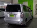 2011 Toyota Voxy